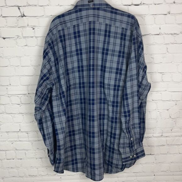 Arrow Wrinkle Free Men’s Button Down - Picture 4 of 4